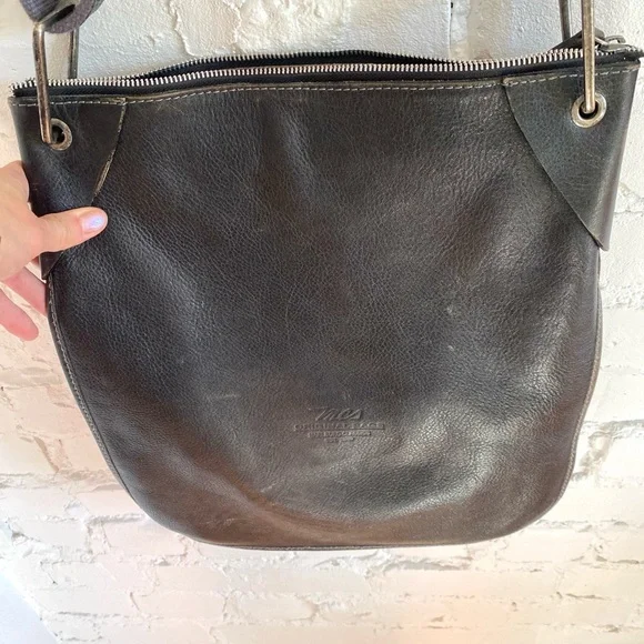 MCS leather messenger bag - Picture 4 of 9